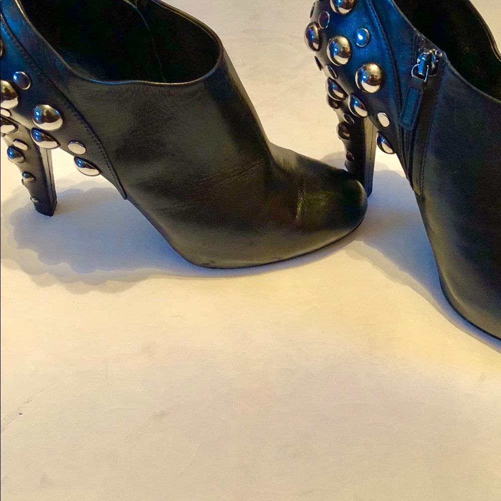 Gucci Booties SZ 10 💢
